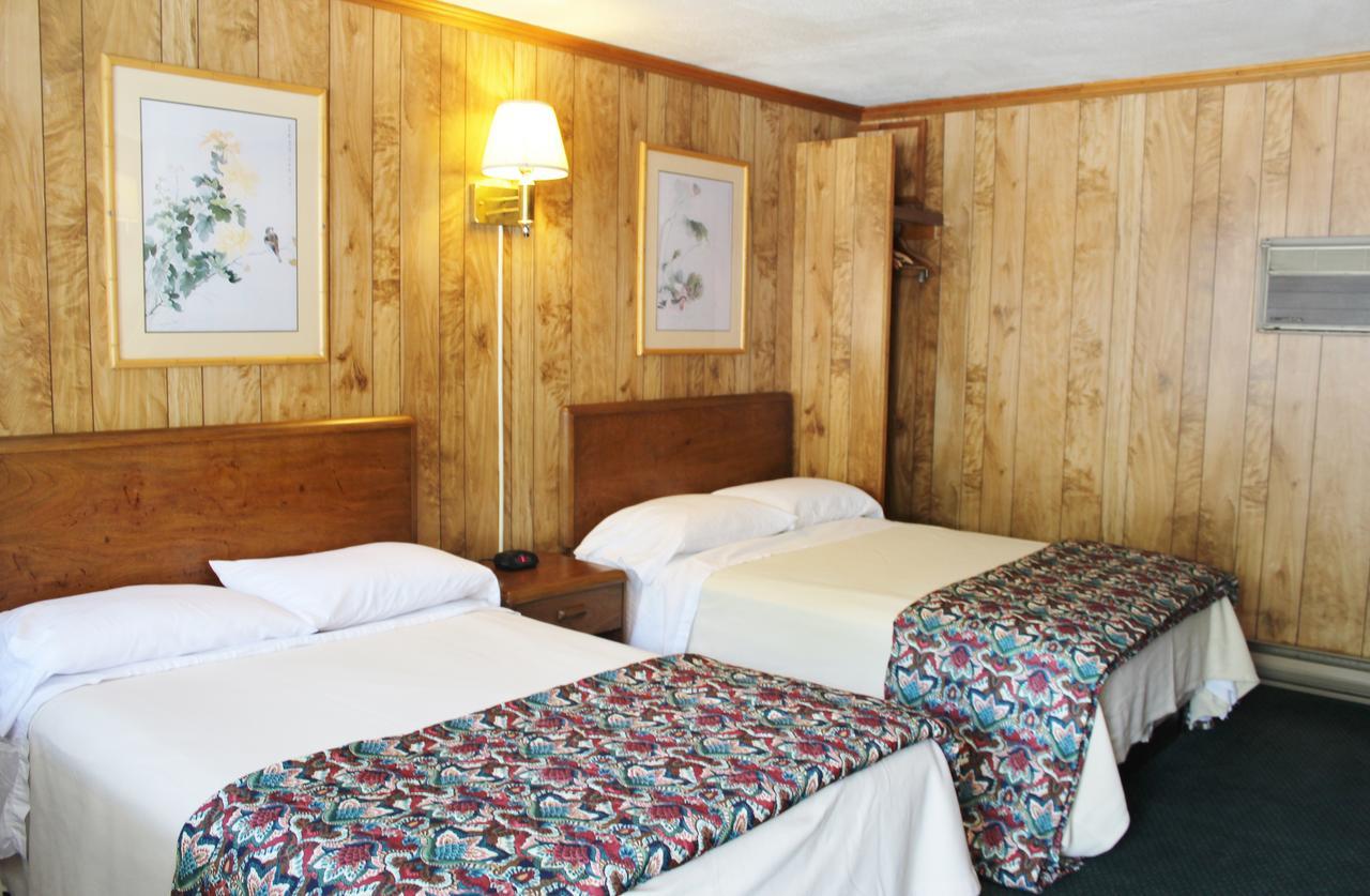 Barberry Court Motel &Cabins Lake George Esterno foto